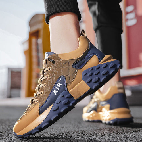 Sport- en vrijetijdsschoenen met antislipplatform 